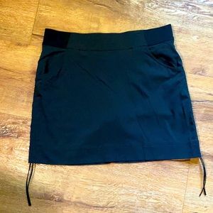 Columbia Black Skort - Size Large